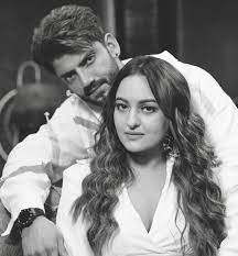 According to sources at India Today, Bollywood sensation Sonakshi Sinha will exchange vows with her actor beau Zaheer Iqbal in Mumbai on June 23.