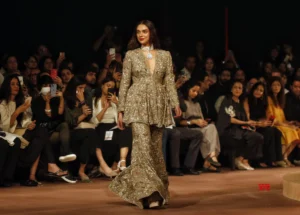 India Couture Week 2024 is in full swing, showcasing exquisite designs from leading fashion houses. Following the stunning appearances of Malaika Arora and Aditya Roy Kapur, Aditi Rao Hydari stole the spotlight as she graced the runway for Jayanti Reddy’s collection, “Evocative Nawabi Canvas.”