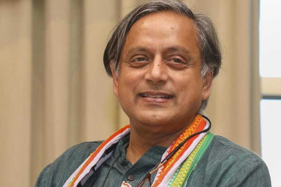 Shashi Tharoor her