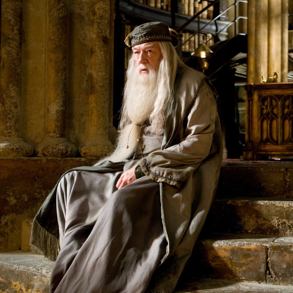 When Richard Harris, the beloved actor who portrayed Dumbledore in Harry Potter, confronted the director shortly before his death, he declared, "If you ever replace me, I’ll f**king kill you."