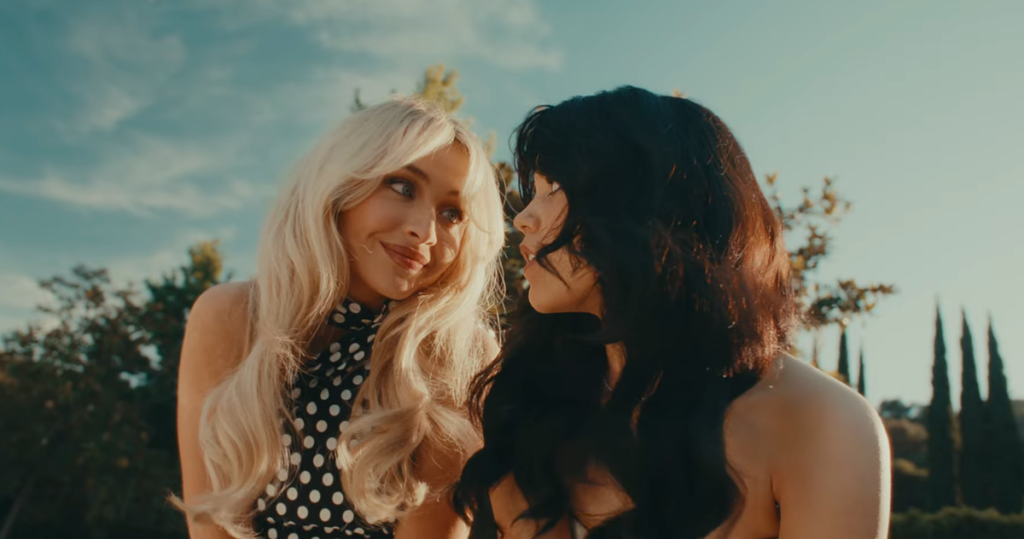 "Wednesday Star Jenna Ortega and Sabrina Carpenter Share a Passionate Kiss in Viral Video, Sending the Internet into a Frenzy! Fans React, 'A Match Made in Heaven!'"