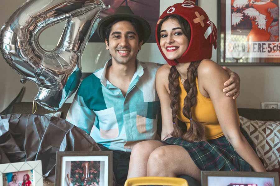 CTRL Trailer Review: Ananya Panday Captivates the Internet Again After Call Me Bae, but Not Without Controversy!