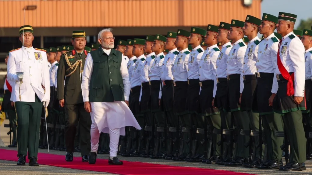 Prime Minister Narendra Modi has arrived in Brunei to a warm welcome from the Crown Prince.