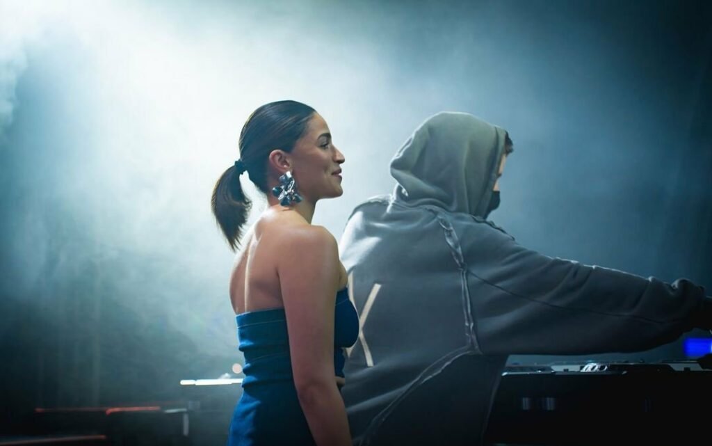 "Confusion Reigns: The Internet Questions Alia Bhatt’s Unexpected Appearance at Alan Walker’s Bengaluru Concert"