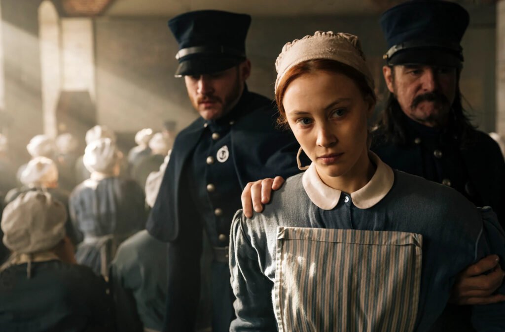 Netflix’s Haunting Mini-Series Based on a 1996 Novel Is the Psychological Thriller You Didn’t Know You Needed